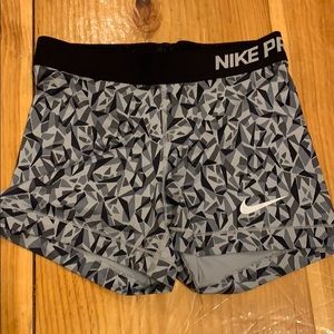 Black and grey nike pro